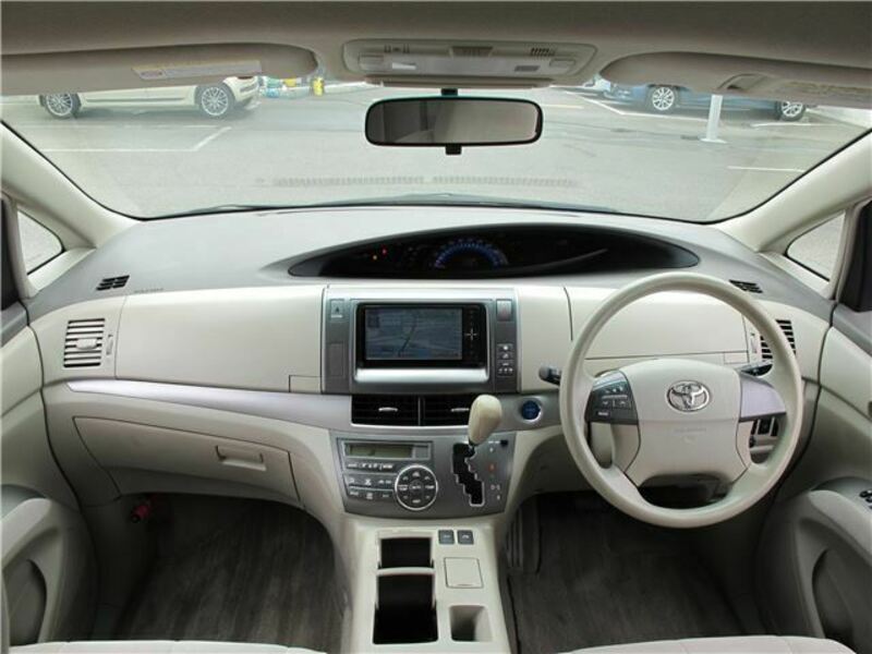 ESTIMA HYBRID
