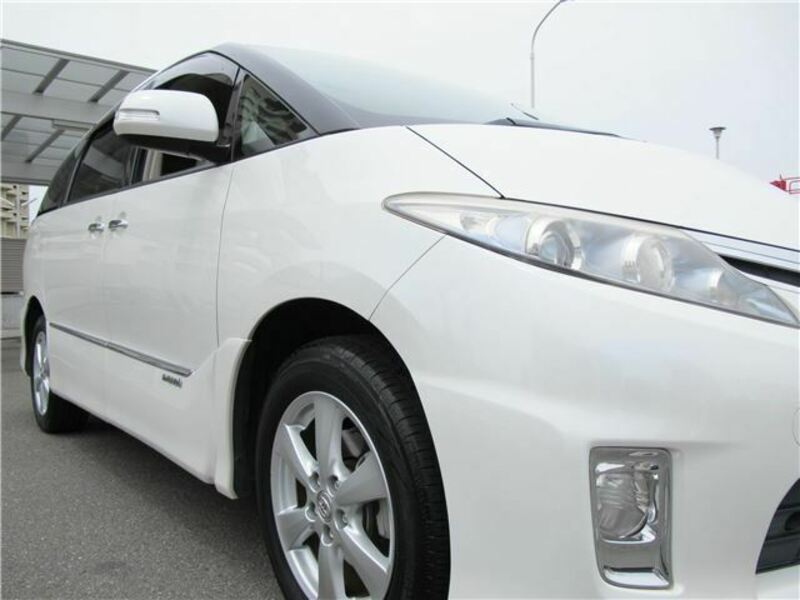 ESTIMA HYBRID