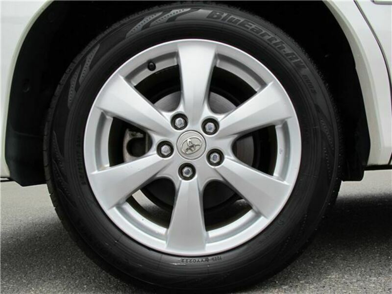 ESTIMA HYBRID