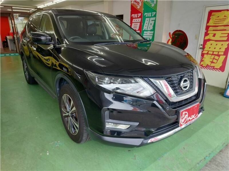 X-TRAIL