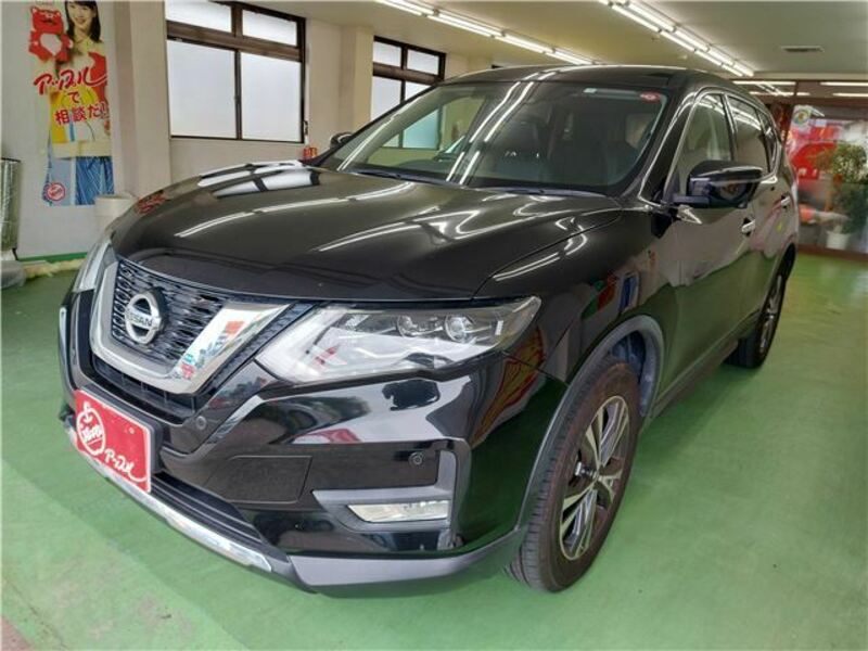 X-TRAIL