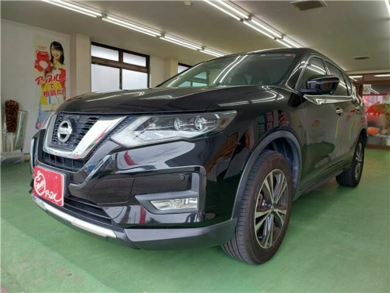 X-TRAIL