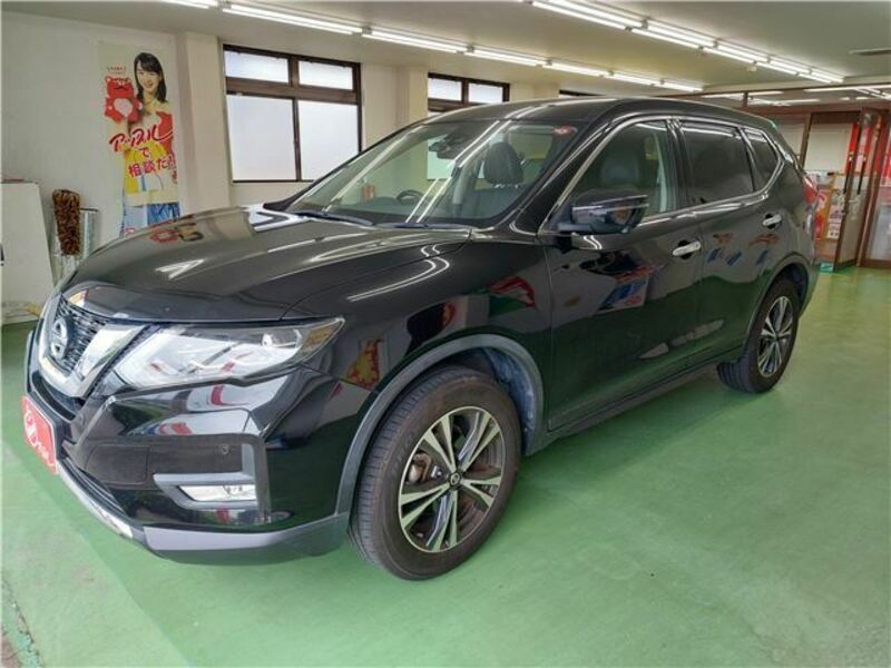 X-TRAIL