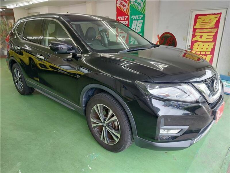 X-TRAIL