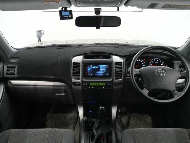 LAND CRUISER PRADO-2