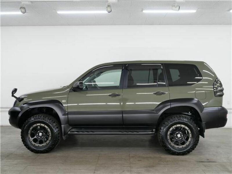 LAND CRUISER PRADO-10