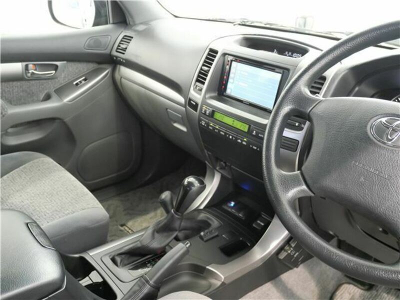 LAND CRUISER PRADO-13