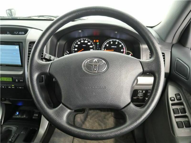 LAND CRUISER PRADO-15