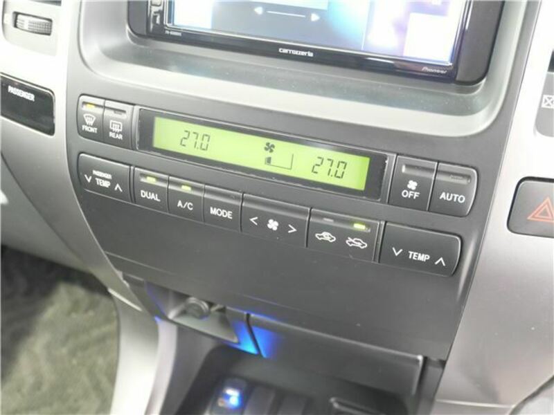 LAND CRUISER PRADO-21