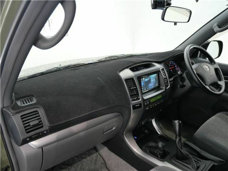 LAND CRUISER PRADO-28
