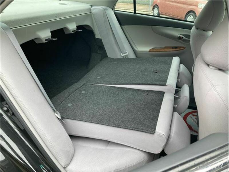 COROLLA AXIO