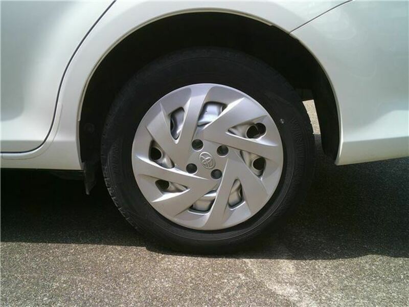 COROLLA FIELDER