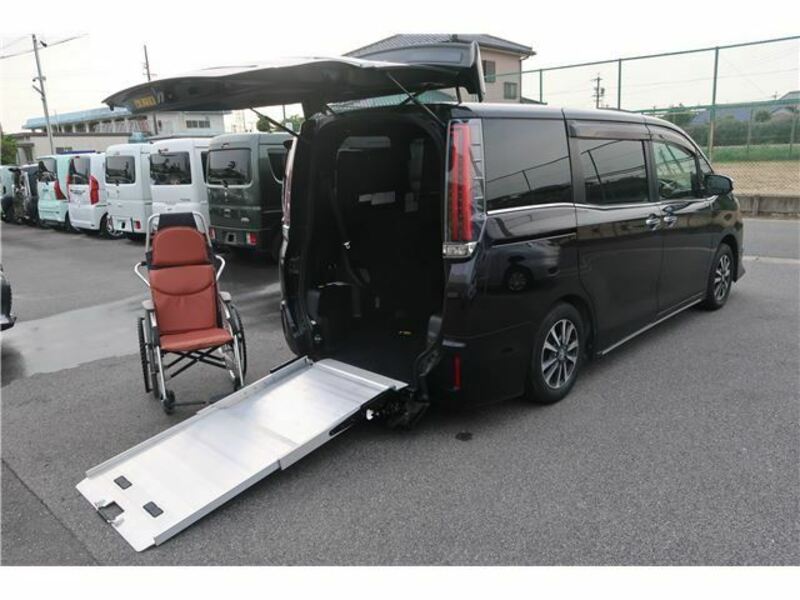 TOYOTA ESQUIRE