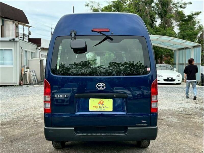 HIACE