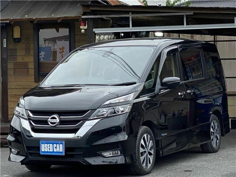 NISSAN　SERENA