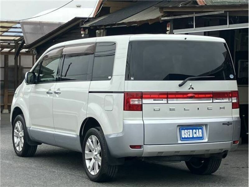 DELICA D5