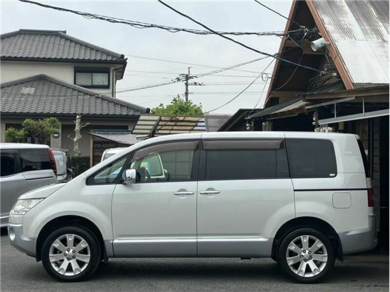 DELICA D5