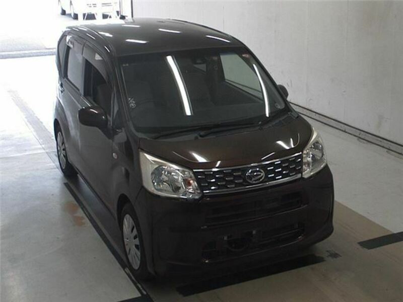 DAIHATSU　MOVE