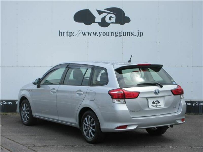 COROLLA FIELDER
