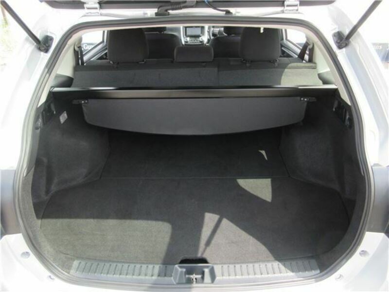 COROLLA FIELDER