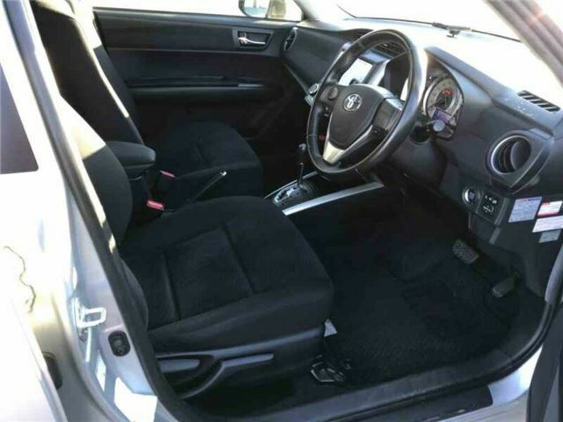 COROLLA FIELDER