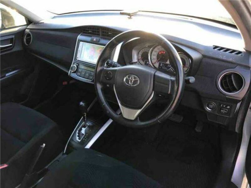 COROLLA FIELDER