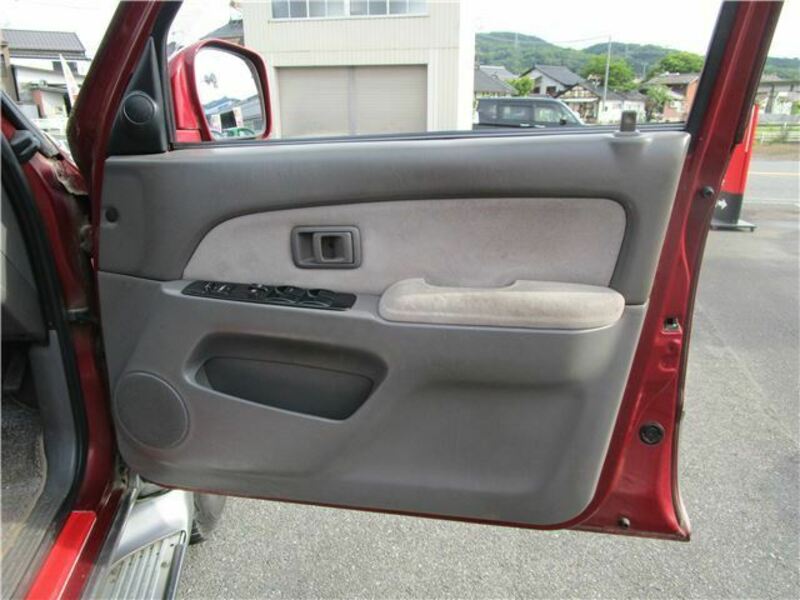 HILUX SURF