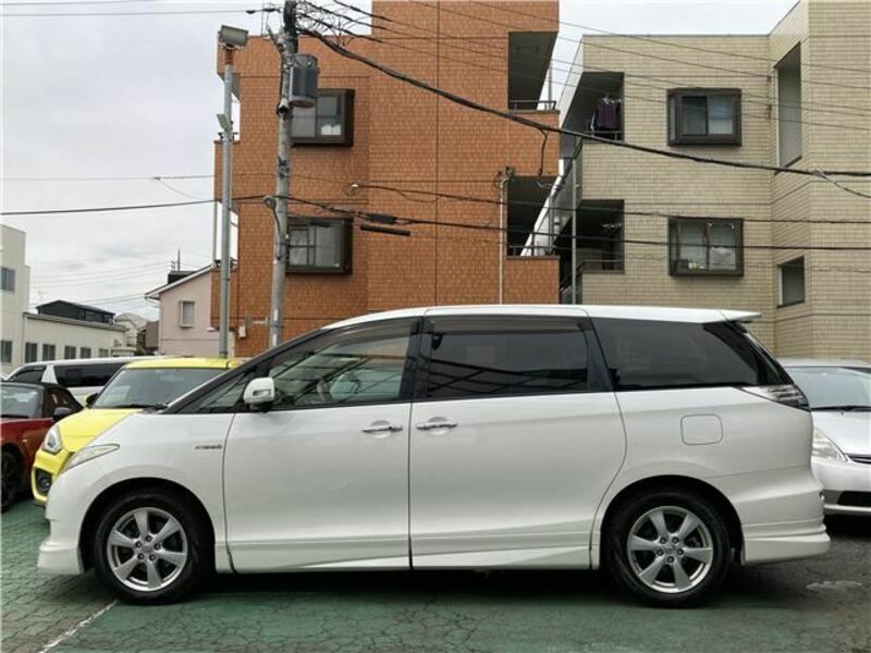 ESTIMA HYBRID-8