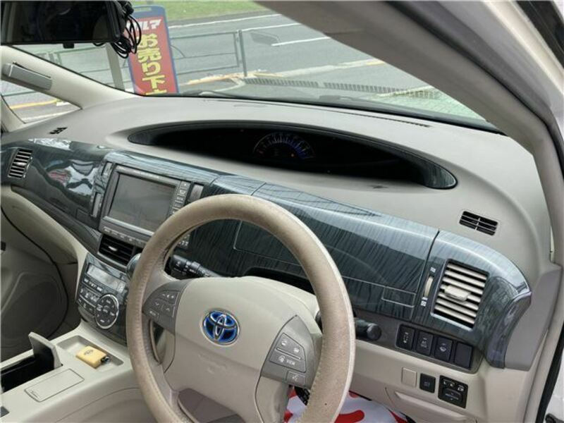 ESTIMA HYBRID-31