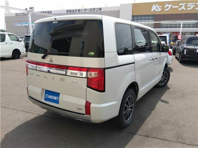 DELICA D5