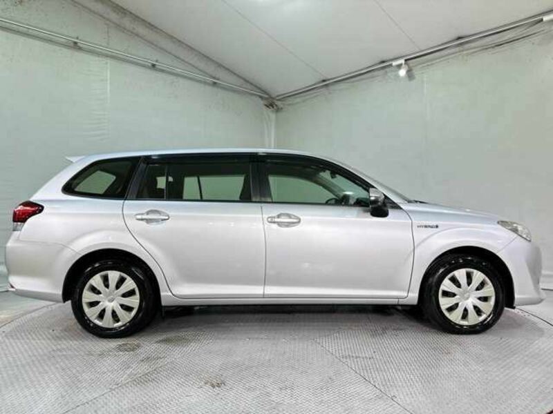 COROLLA FIELDER-3
