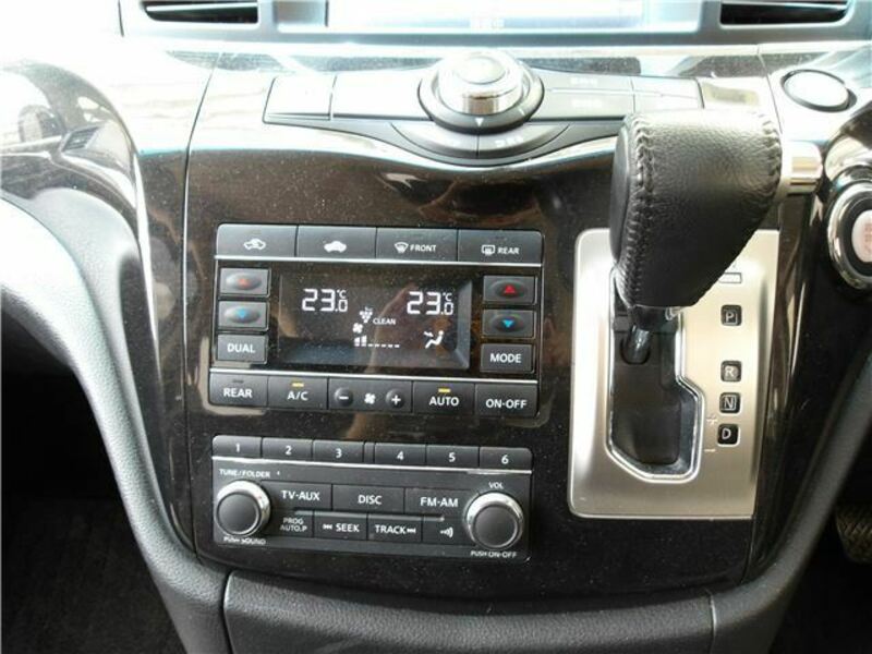 ELGRAND-29