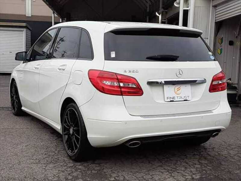 B-CLASS-18