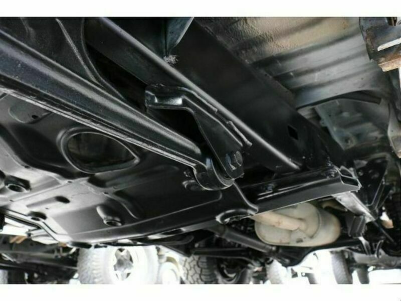 LAND CRUISER PRADO-10