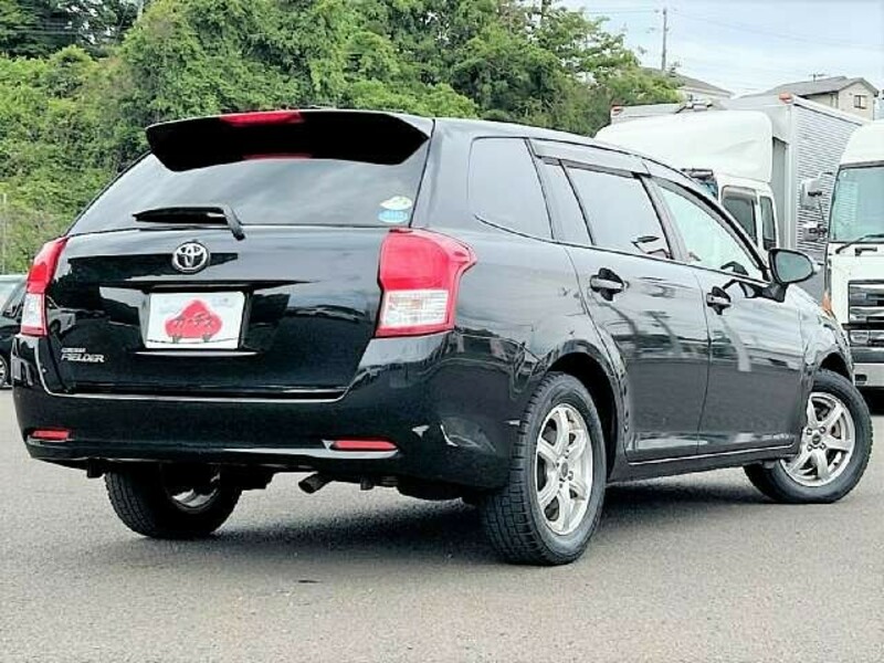 COROLLA FIELDER