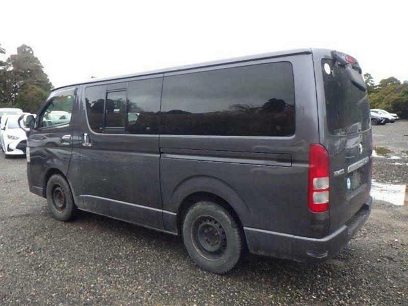 HIACE