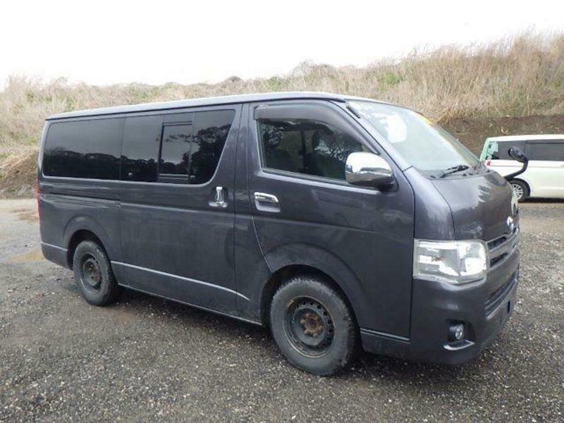 HIACE-0