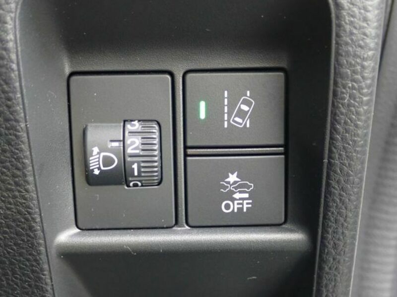 N-VAN