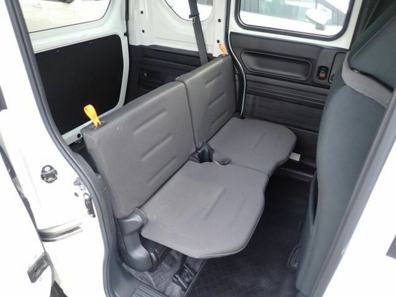 N-VAN