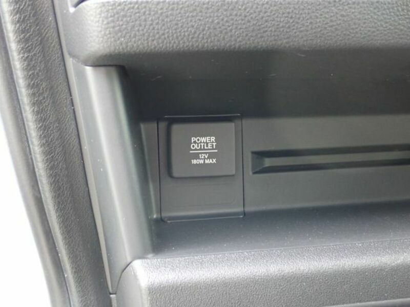 N-VAN