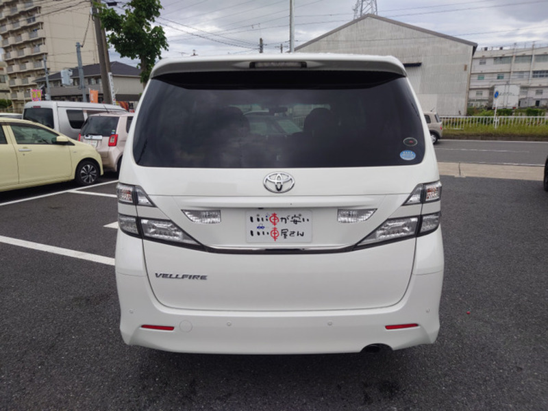 VELLFIRE