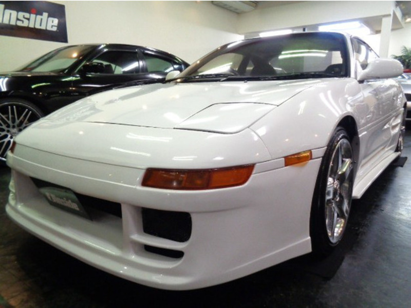TOYOTA MR2