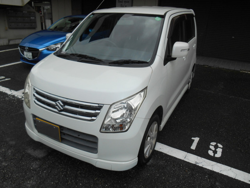 WAGON R