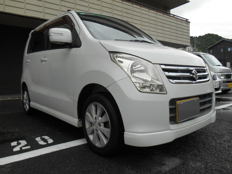 WAGON R