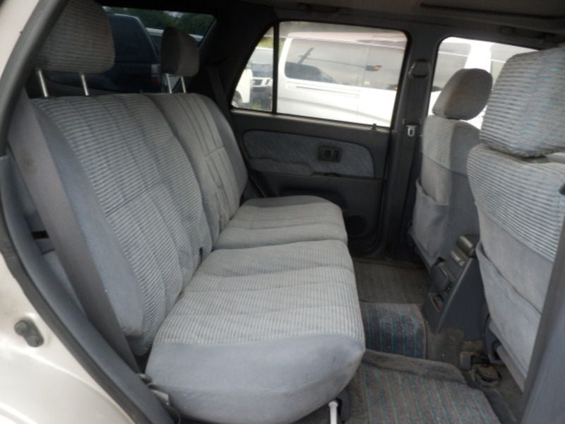 HILUX SURF-19