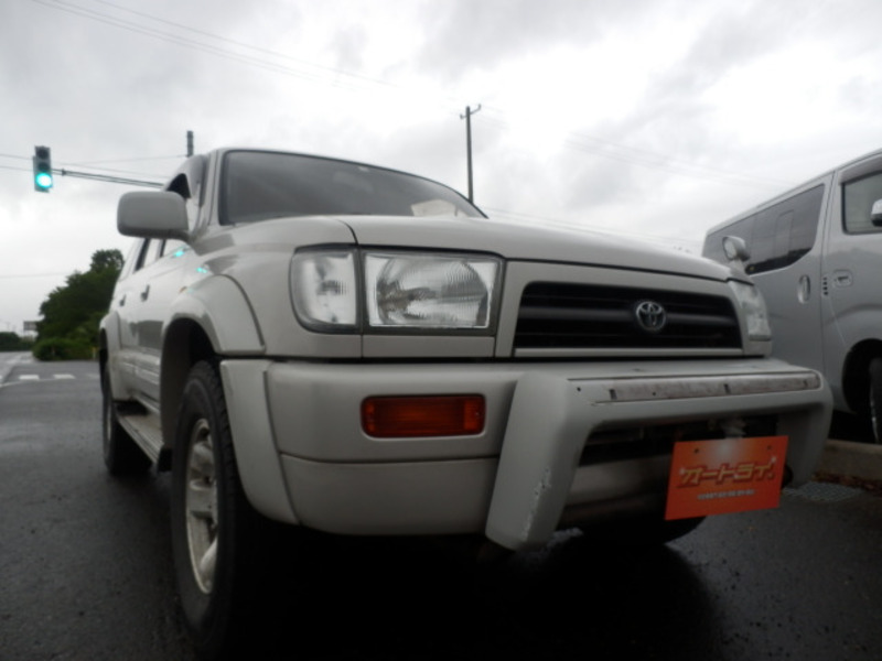 HILUX SURF-1