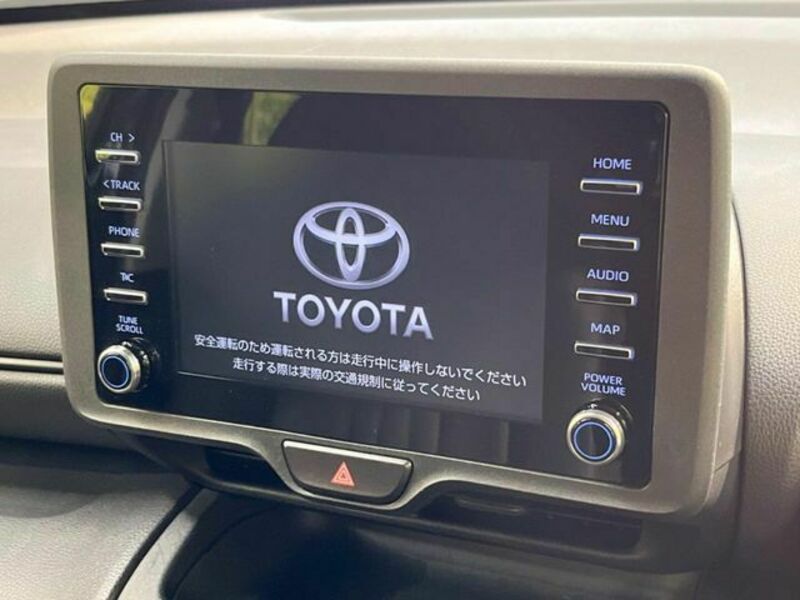 YARIS CROSS