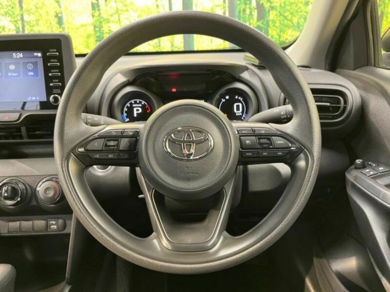 YARIS CROSS