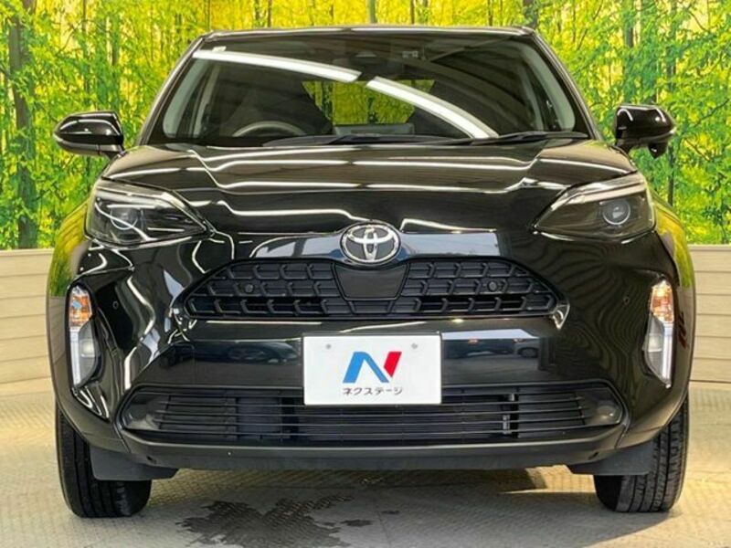 YARIS CROSS