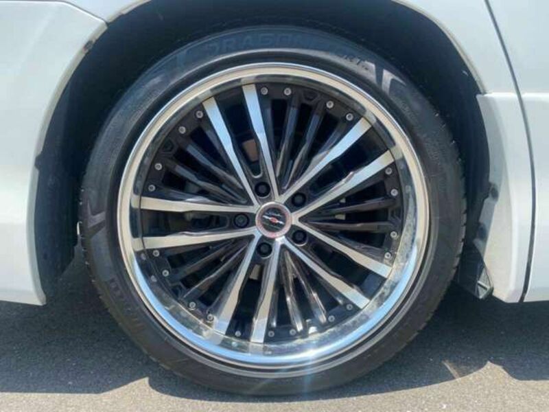 VELLFIRE-19